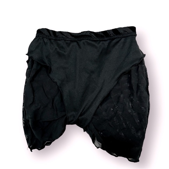 Lace Bodycon Skirt - Picture 3 of 3